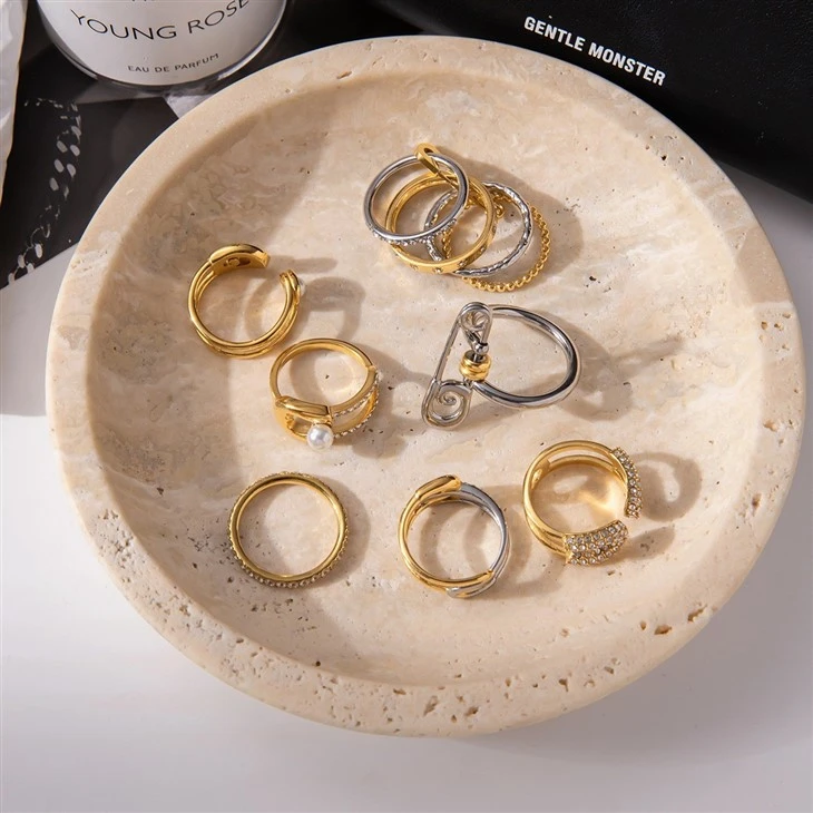 Delicate Paperclip Ring suppliers